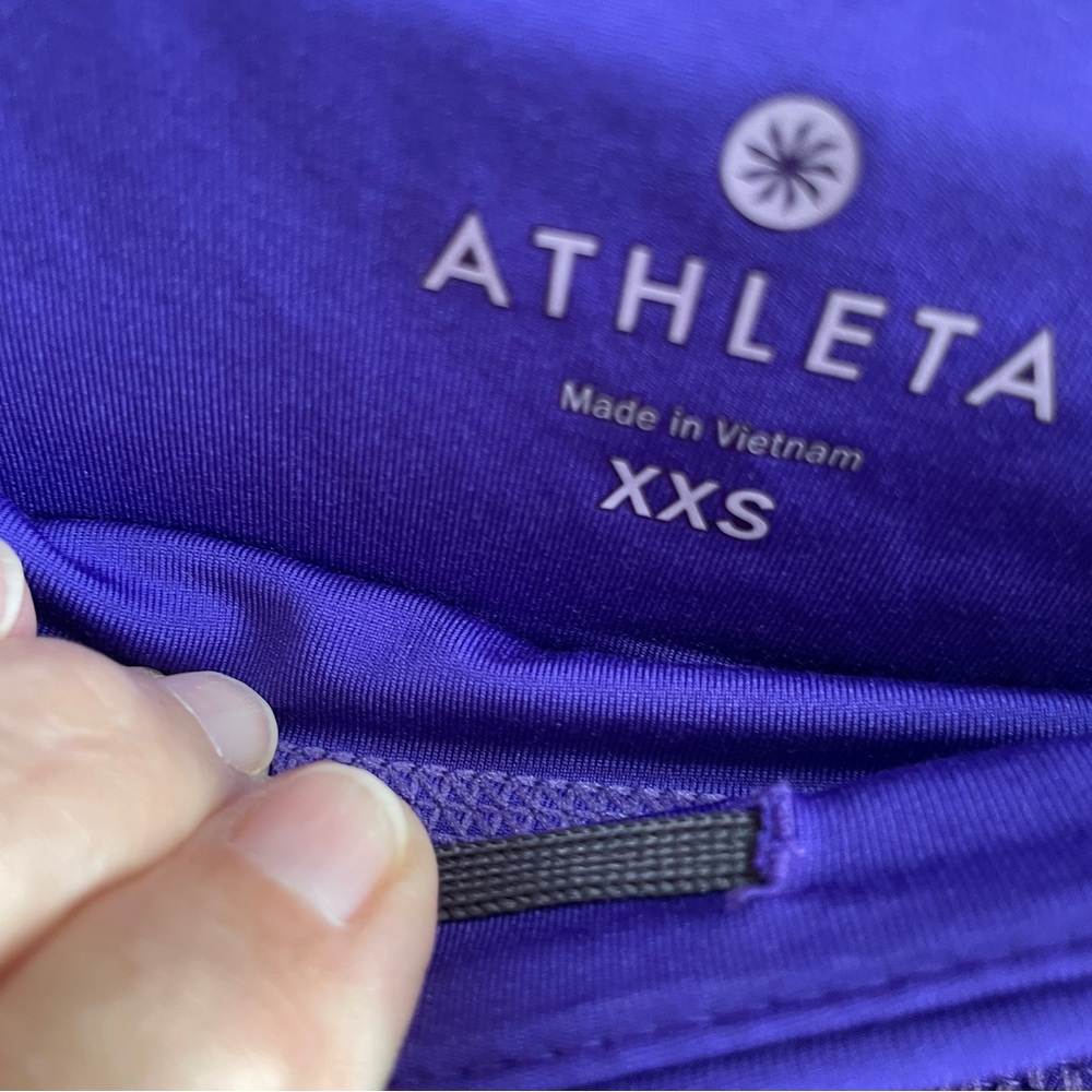 ATHLETA RUNAROUND SKORT IN PURPLE‎ - Picture 5 of 5